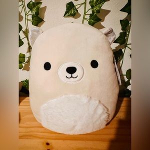 Squishmallow Thekla